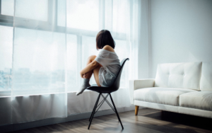 Người Luôn Tỏ Ra Mạnh Mẽ Thường Là Người Đang Chịu Nhiều Tổn Thương Nhất